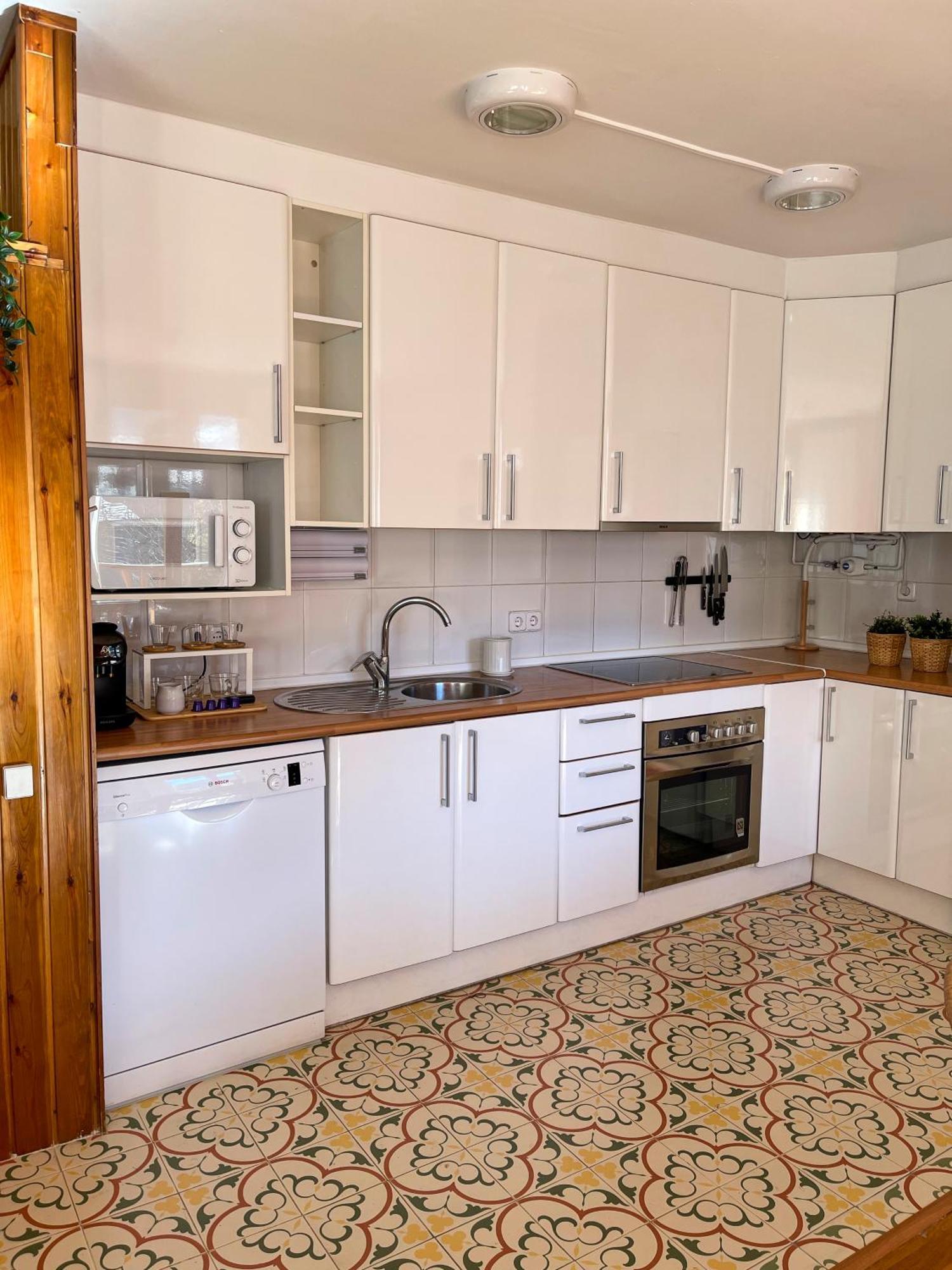 Apartamento Familiar En El Centro De Benasque Con Terraza 外观 照片